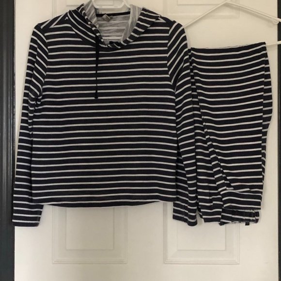 Loungewear Set - Picture 1 of 1